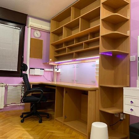 Appartamento Self Check-In Studio With Wi-Fi And Parking Place Zagabria Esterno foto