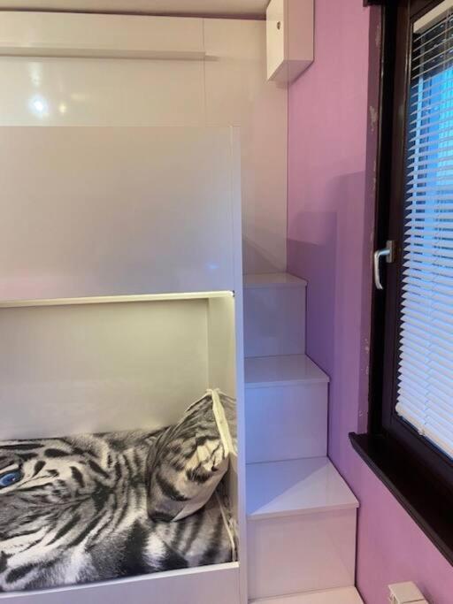 Appartamento Self Check-In Studio With Wi-Fi And Parking Place Zagabria Esterno foto