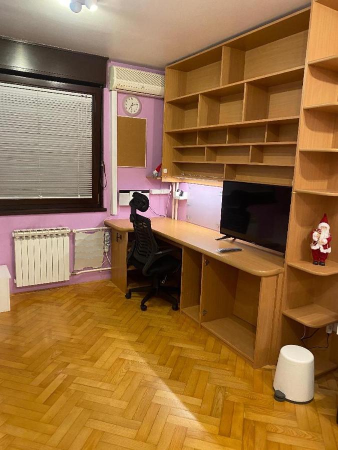 Appartamento Self Check-In Studio With Wi-Fi And Parking Place Zagabria Esterno foto